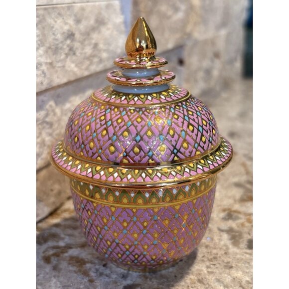 Vintage Thai Benjarong Porcelain  Bowl w/Lid Hand Painted Enamel Pink Gold 4” - Picture 2 of 7